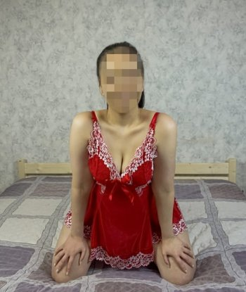 Я живу в Москве и мои услуги удовлетворят даже самые изысканные вкусы. В моем арсенале: эротический массаж, классический секс, оральные ласки и многое другое. Ты сможешь полностью расслабиться, окунувшись в океан блаженства. Мои клиенты говорят, что я умею удовлетворить любые желания и предлагают повторить нашу встречу. В моем профиле есть фото, которые позволят тебе представить, какая я на самом деле. 😘 Не упусти возможность испытать незабываемые ощущения со мной в Москве. Евгения